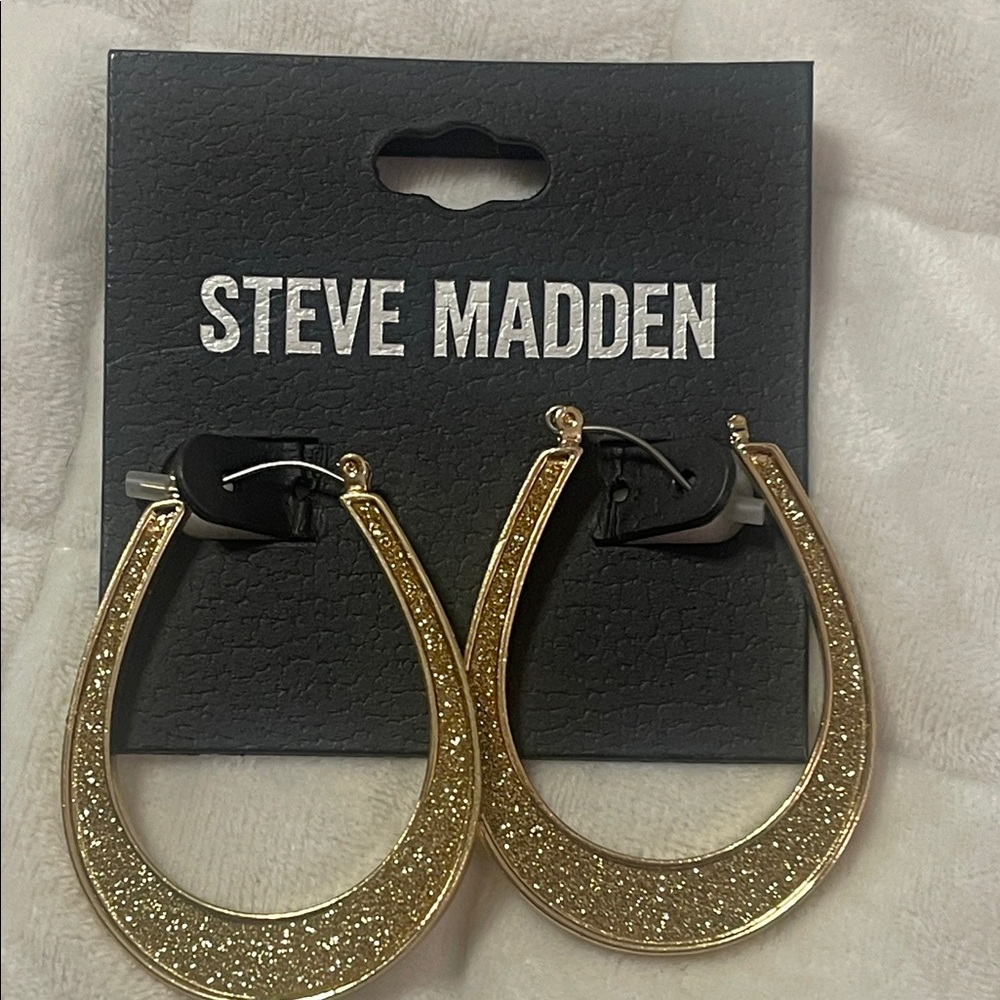 Steve Madden Gold Sparkle Teardrop Earrings